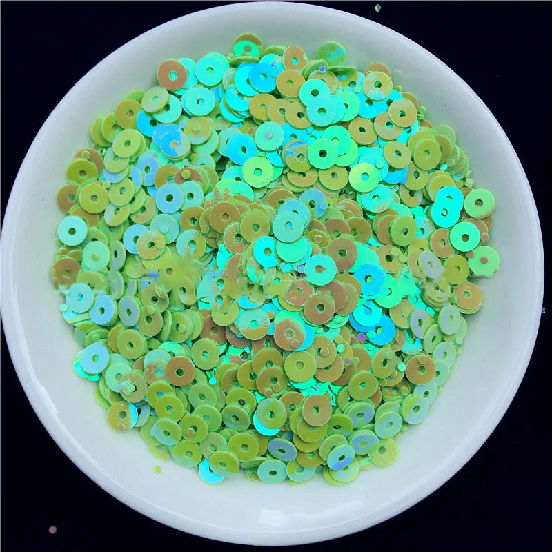 Plating Green 2000 шт ПВХ блестки многоцветные пластиковые свободные блестки для платья дома вечерние свадебные украшения блестки стеклянные бусины труба пятно 4 мм - Цвет: Plating Green