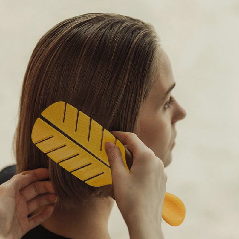 

1PC Yellow Hair Brush Hair Massage Comb Leaf-Shaped Hairbrush Salon Hairdressing Tools