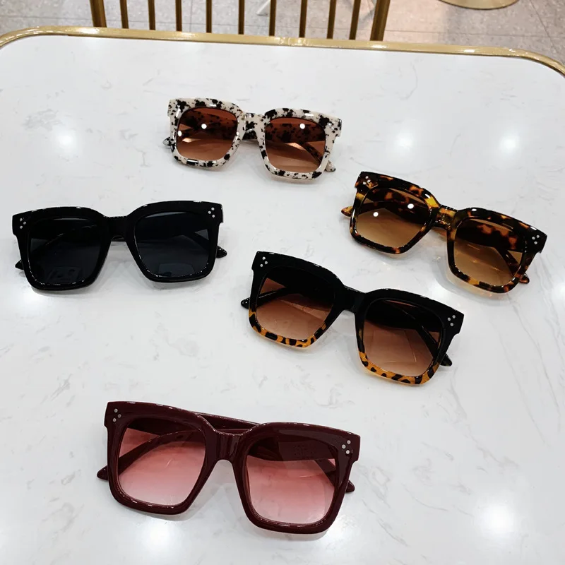 

Luxury Square Sunglasses Women 2021 Brand Designer Retro Big Frame Sun Glasses Vintage Gradient Female Oculos Feminino UV400