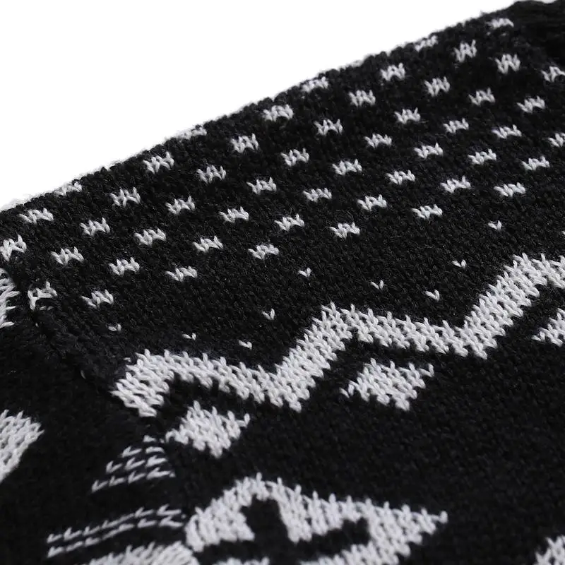 

Christmas fawn Sweater Men Slim fit Cotton 65% Round neck Knit Pullover Sweater Coat Black Autumn New Arrival