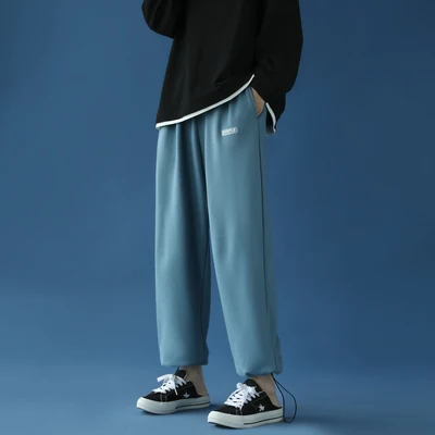 

Casual shorts women comfortable, versatile, loose straight tube for thin