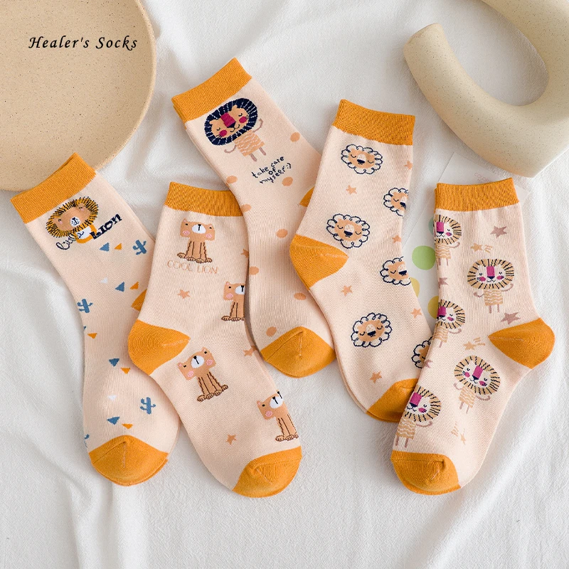 

Kawaii Cartoon Lion Men and Women Socks Cotton Lolita Harajuku Yellow Star Funny Fashion Korea Casual Girls Soft Happy Sockings