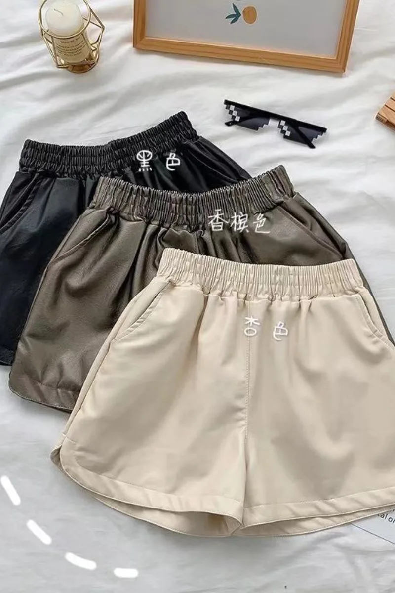 

Korean High Waisted Leather Shorts Women's Fall 2020 New Style Loose And Thin, Easy To Wear Casual Wide Leg And Boots