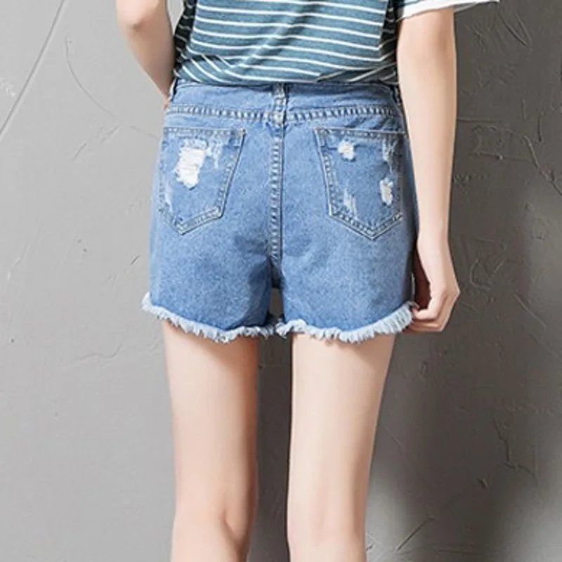 2020 летние модные женские шорты свободного кроя с дырками короткие джинсовые