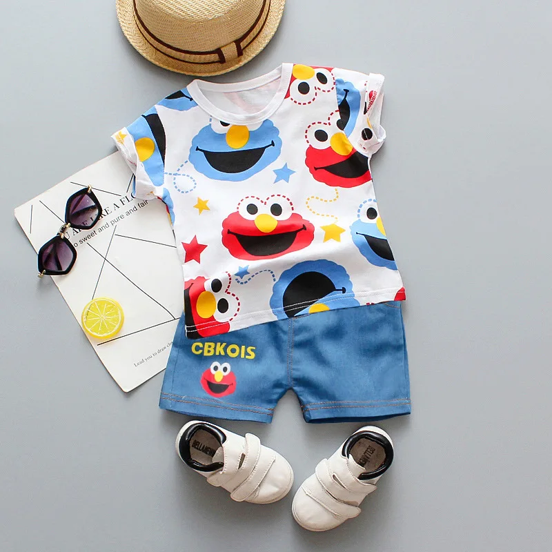 Комплект для маленьких мальчиков милая летняя футболка с героями мультфильмов