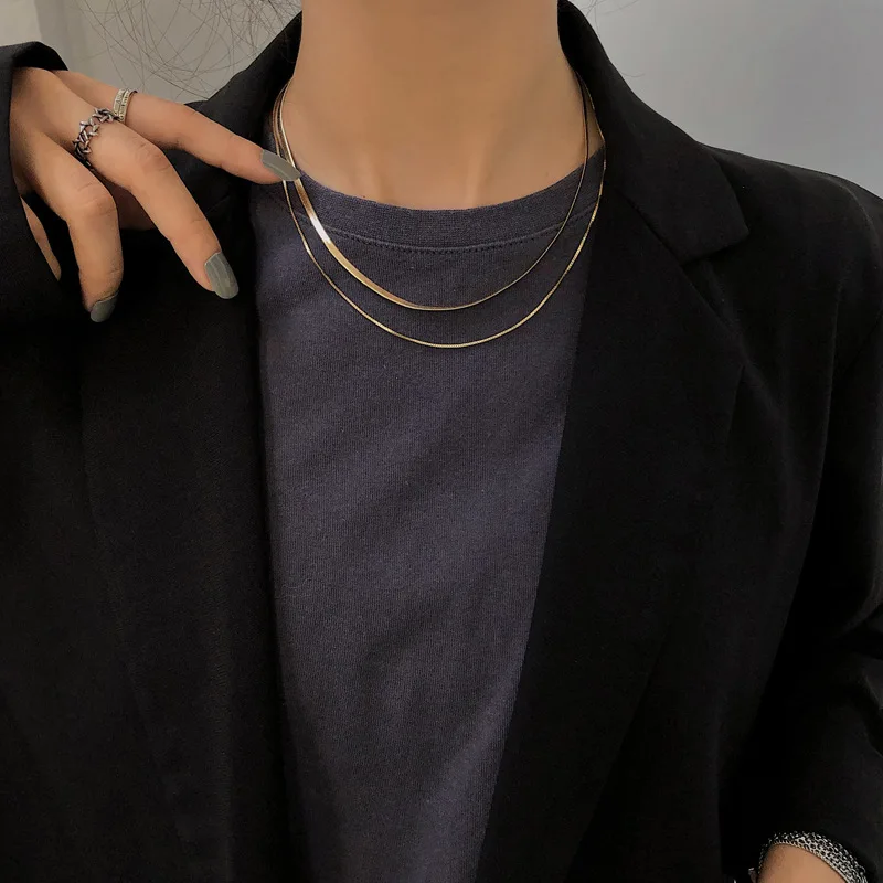 

Lightweight niche design non-fading necklace minimalist temperament cold wind gold double layered stacked clavicle chain