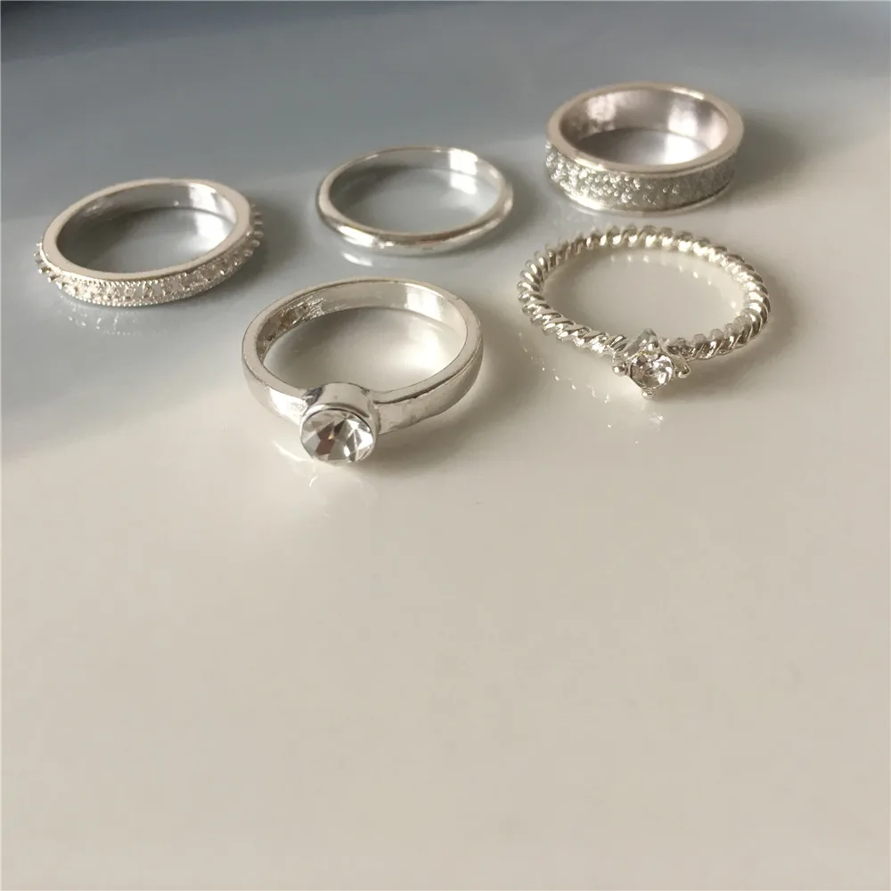 Набор из 5 предметов кольцо с блестками и прозрачным камнем серебряного цвета для