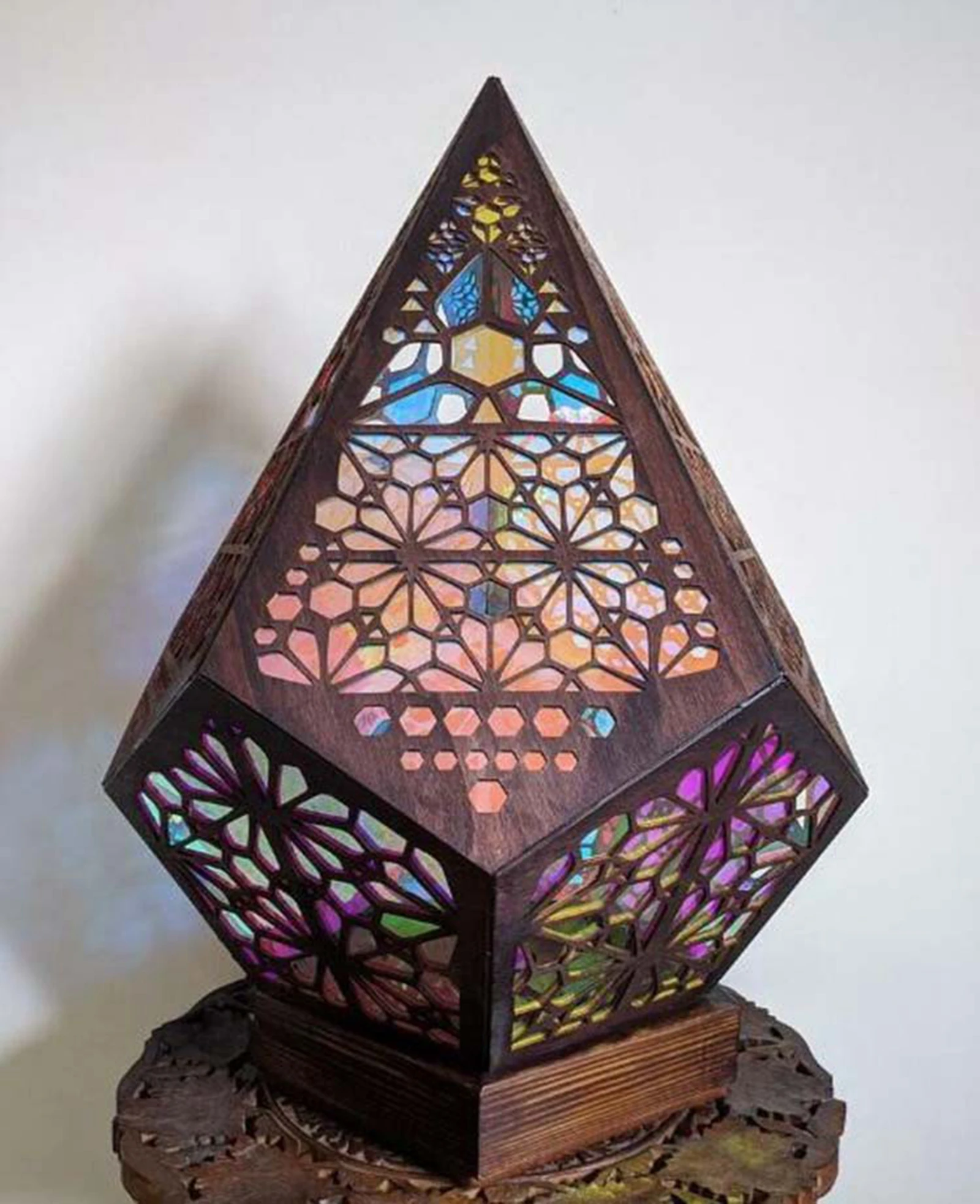 Напольная пластиковая лампа в богемном стиле декоративный светильник подарок