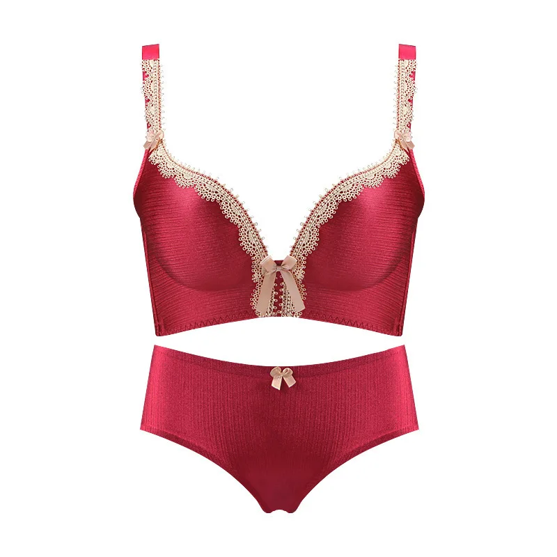 

The new palace brushed seamless and rimless underwear massage gathered adjustable bra 8233 set