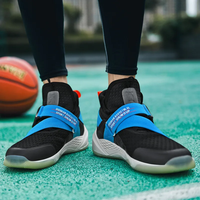 High top Buckle Strap Designer Basketball Shoes Men Streetball Culture Outdoor Sports Sneakers Men Breathable High Boots Basket