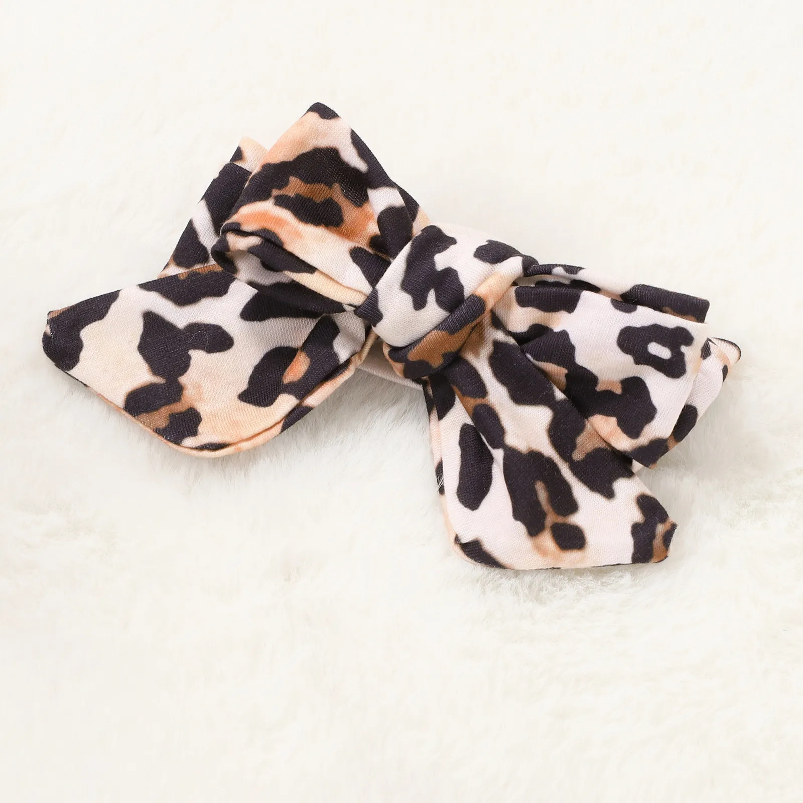 

Newborn Infant Baby Girl Solid Romper Bodytsuit+Leopard Print Shorts Set Outfits