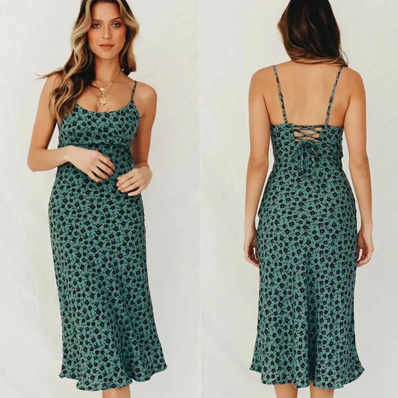 Женское винтажное платье на тонких бретельках длинное пляжное для отдыха с