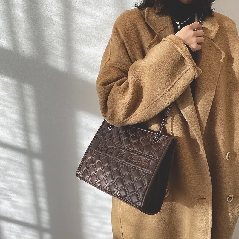 

Retro Large-capacity Handbag Female2021new Trendy Fashion Lady Chain Messenger Bag High-quality Designer One-shoulder Armpit Bag