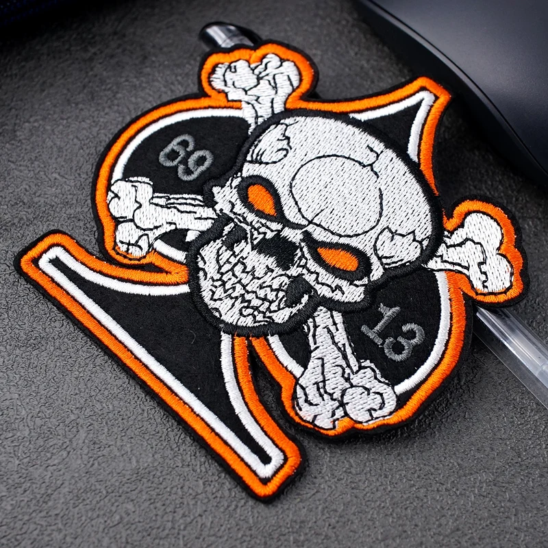 Размер черепа: 9 7x10 см нашивка сделай сам значок с вышивкой милый хиппи наклейки