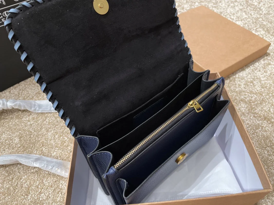 

101520 21 2021New women's versatile organ bag slant span bag chain bag high end brand design fashion bag