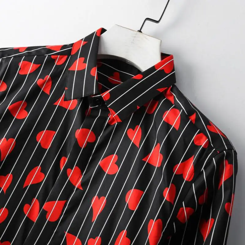 

Luxury Heart And Stripe Printed Men Shirt Fashion 100% Cotton Men Shirt Long Sleeve Slim Fit Mens Dress Shirt Plus Size