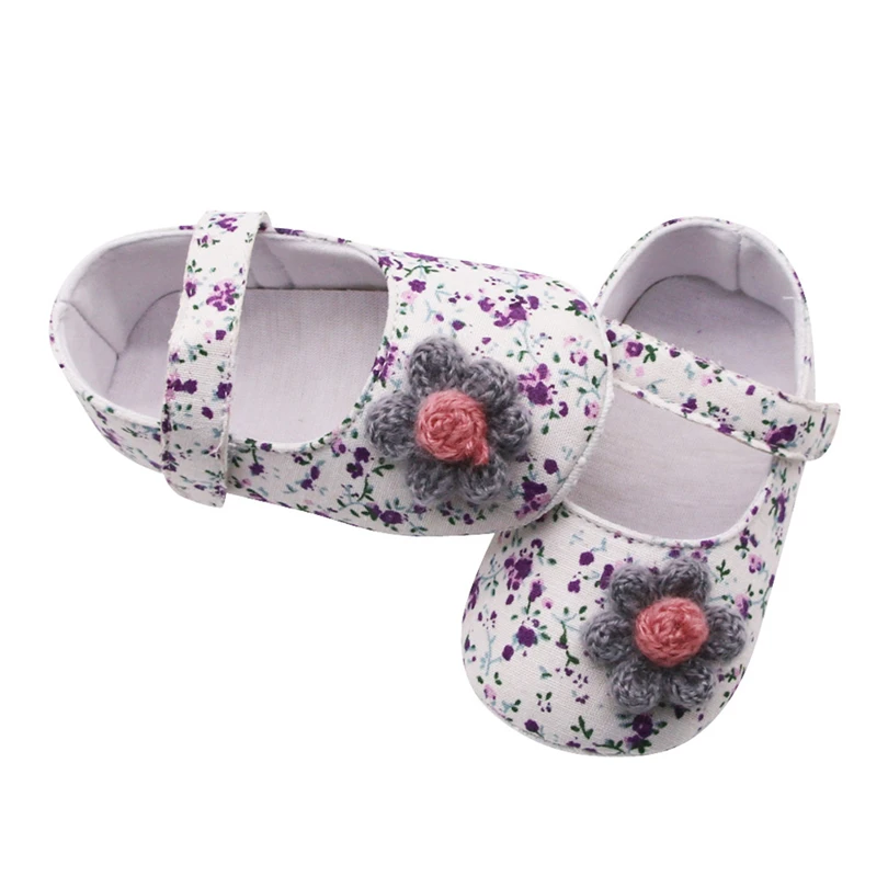 Туфли для маленьких девочек с цветочным принтом мягкая нескользящая обувь
