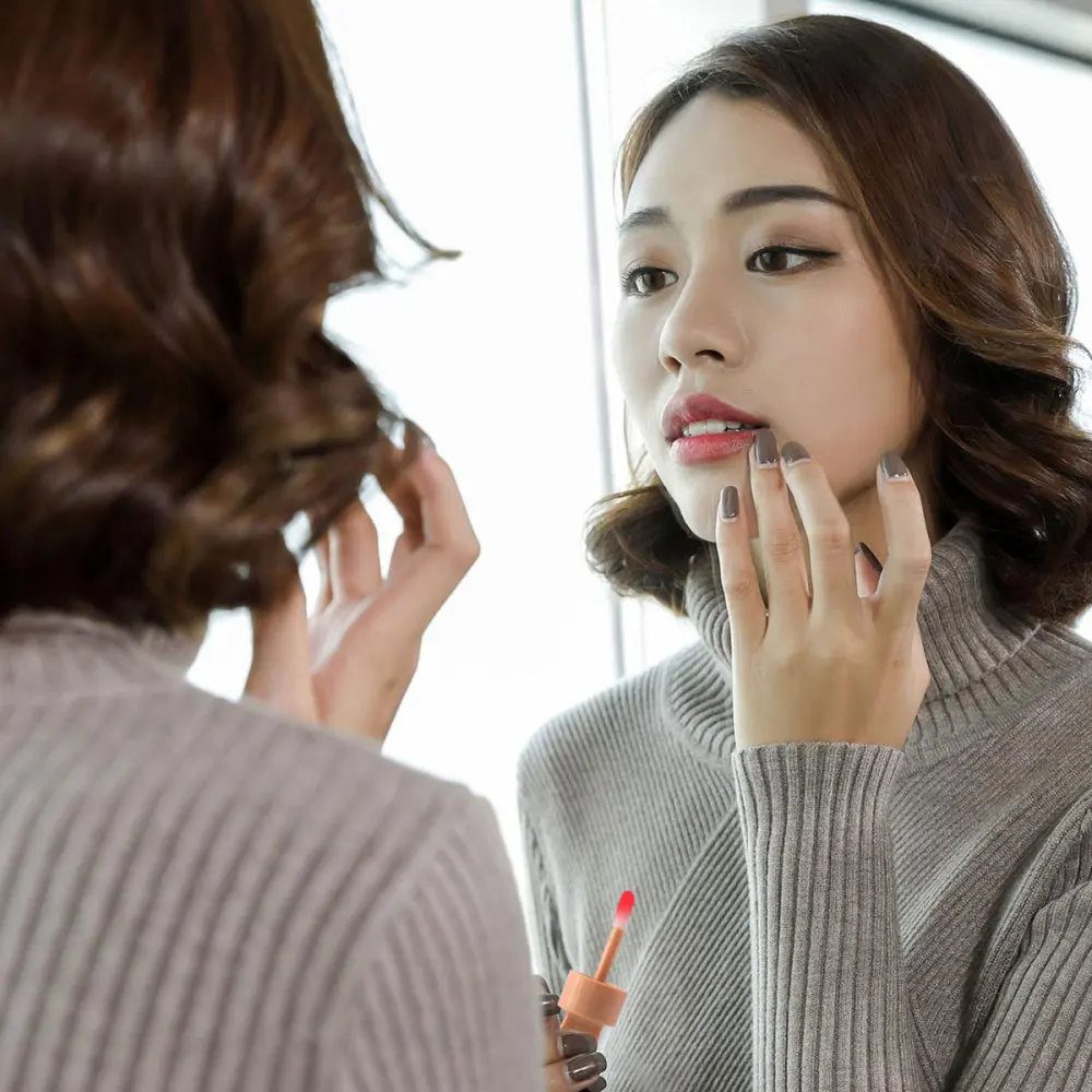 

20pcs Durable Portable Delicate Makeup Containers Lip Gloss Bottles for Woman