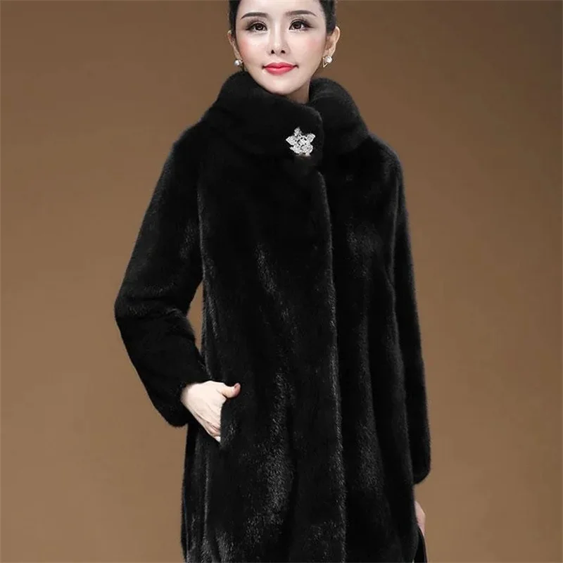 Однотонное пальто из цельного меха норки новинка зимы 2021 женское бархатное