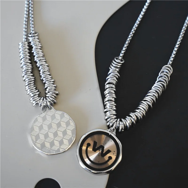 Ожерелье с кулоном в виде смайлика стиле K-POP цепочка готическом хип-хоп для