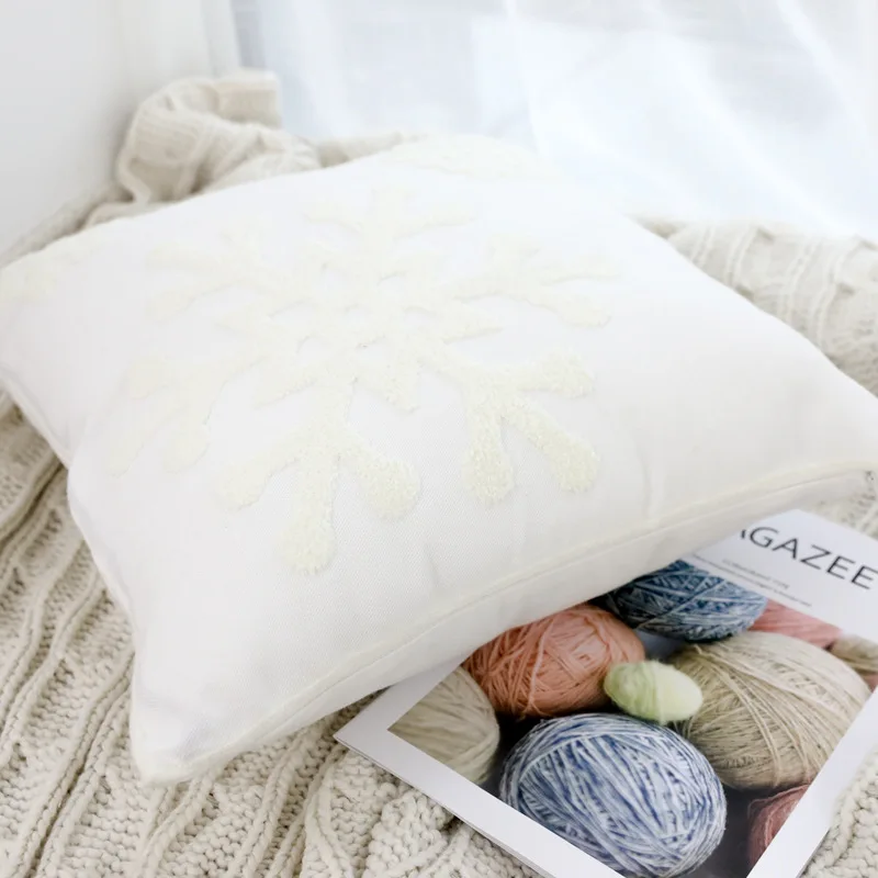 

Christmas Pillow Three-Dimensional Embroidery Snowflake Cushion Cover Back Cushion Nordic All-Match Sofa Cover