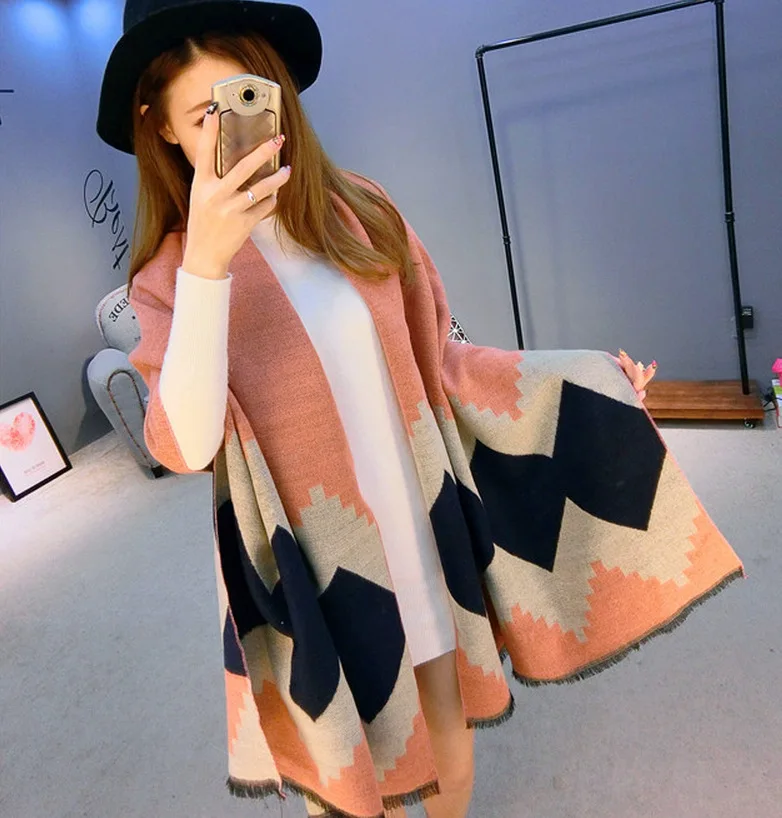 Женский зимний шарф в стиле пэчворк толстый теплый мягкий кашемировый