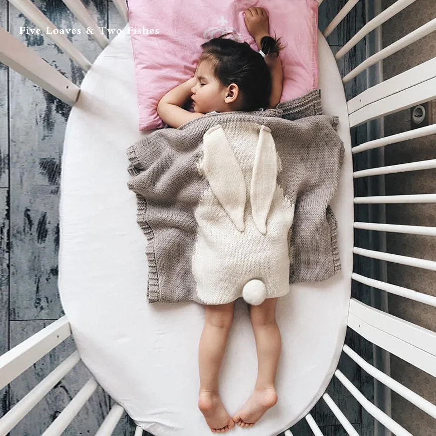 Новогоднее детское одеяло с кроличьими ушками трехмерное 73x108 см зимние пледы