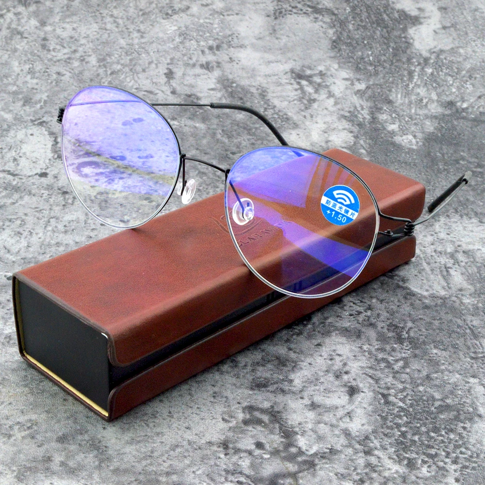 

Screwless Titanium Alloy Retro Simplicity Handcrafted Spectacles 12-layer Coated Lens Round Reading Glasses +0.75 to +4