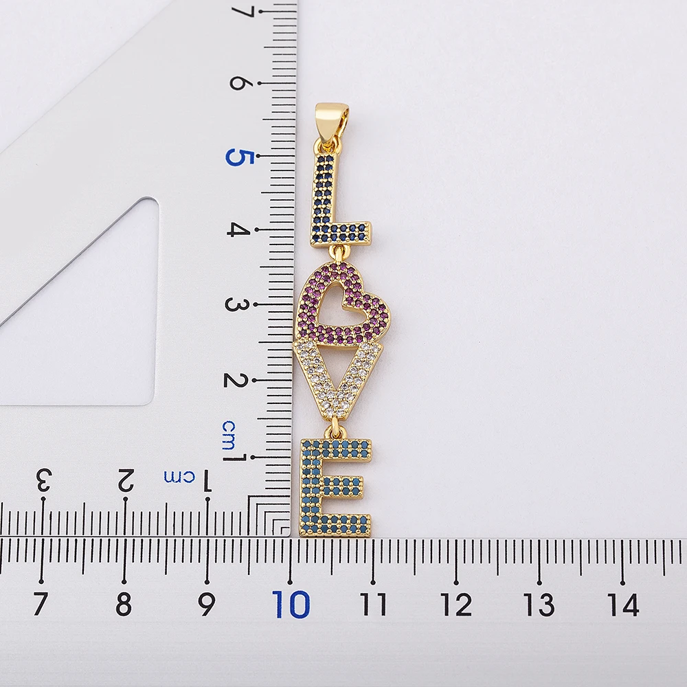 Цепочка с подвеской в виде букв цирконом класса ААА | Украшения и аксессуары