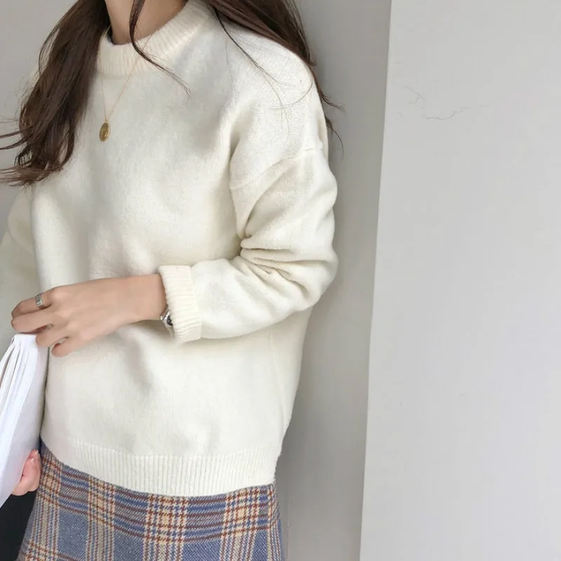 

NEW Sweaters Women O-neck Korean Style Solid High Quality Knitted All-match Elegant Warm Tops Womens Loose Pullover Thicker Autu