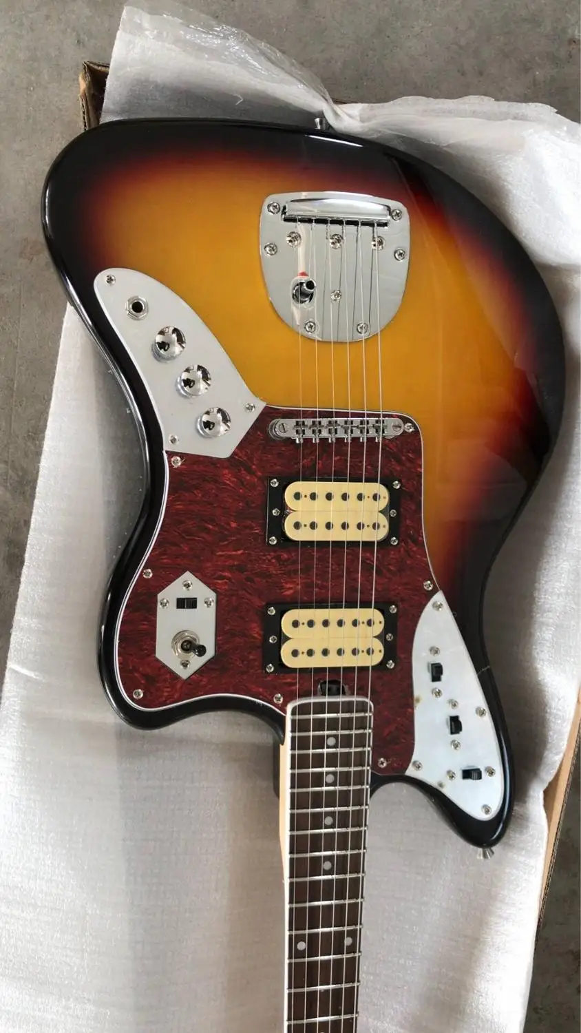 Бесплатная доставка новая китайская гитара модель электрической гитары Jaguar в