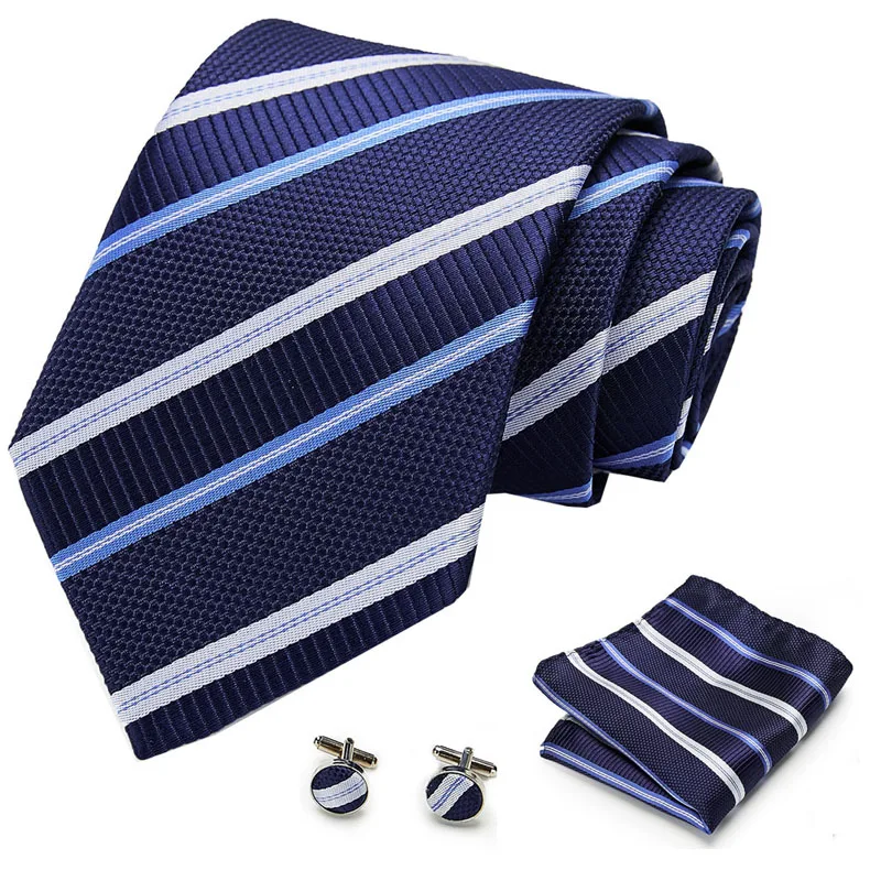 

Комплект из галстука и запонок, из 100% шелка и жаккарда