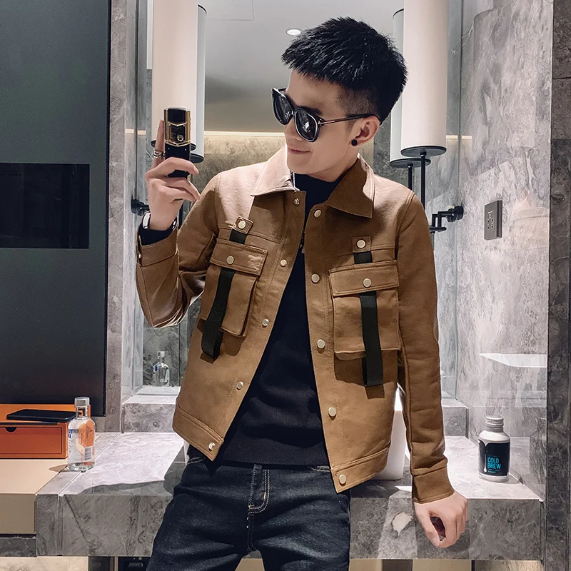 Мужская приталенная куртка из искусственной кожи с отворотами красная