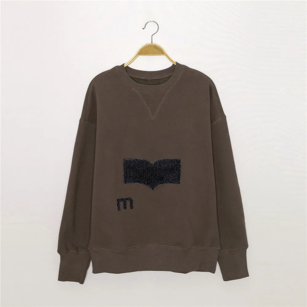 

Hoodies & Sweatshirts