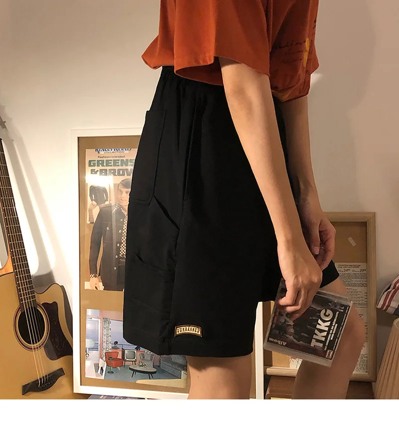 

Casual sports pants women's spring and summer 2021 new Korean version of loose high waist straight shorts slim pants