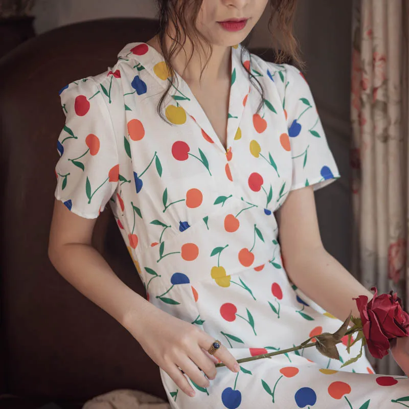 

Retro Girl Design Small Dress Chiffon Print Skirt Lovely Chromatic Round Dot Printing Gothic Dress Long Dress