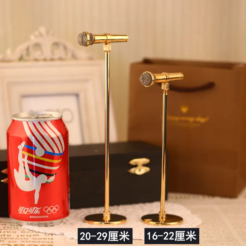 

1/6 puppet musical instrument accessories mini copper gold-plated microphone microphone model adjustable height