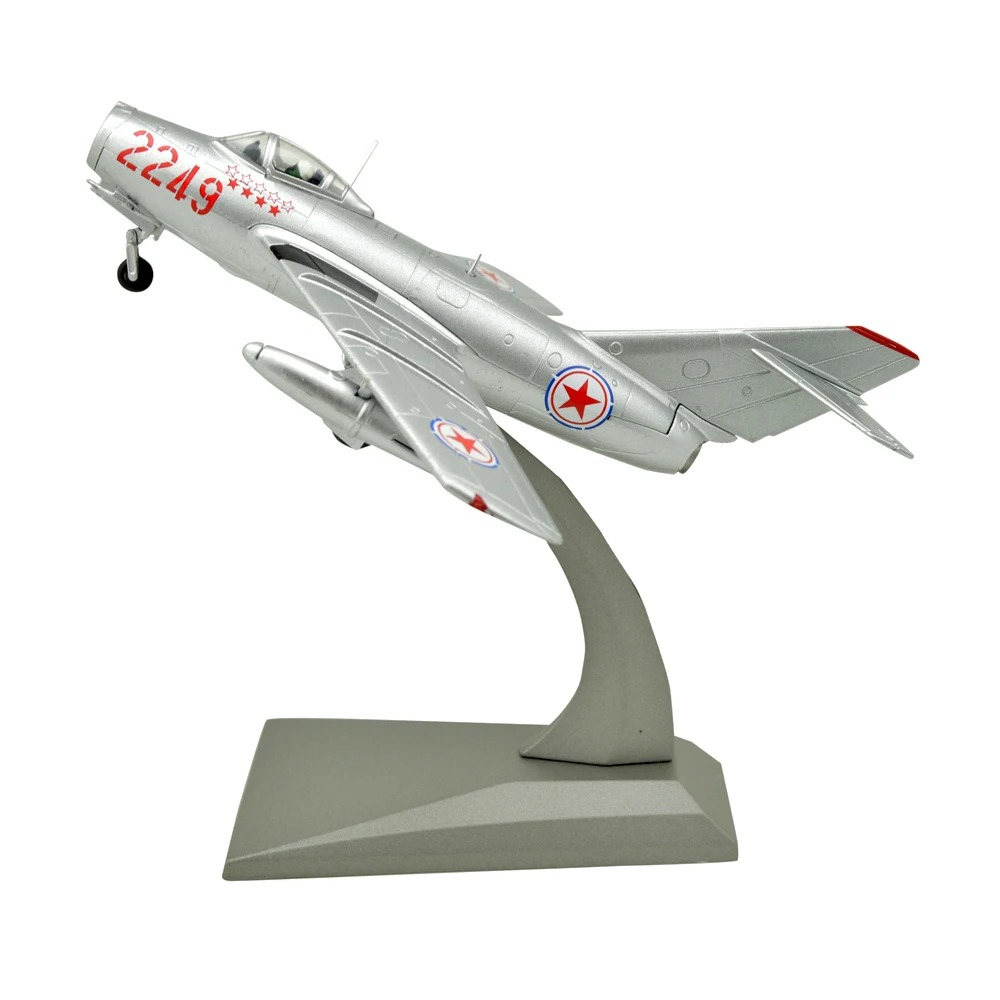 

Модель самолета металлическая, модель истребителя МиГ-15 династии Тан (TM) в масштабе 1:72