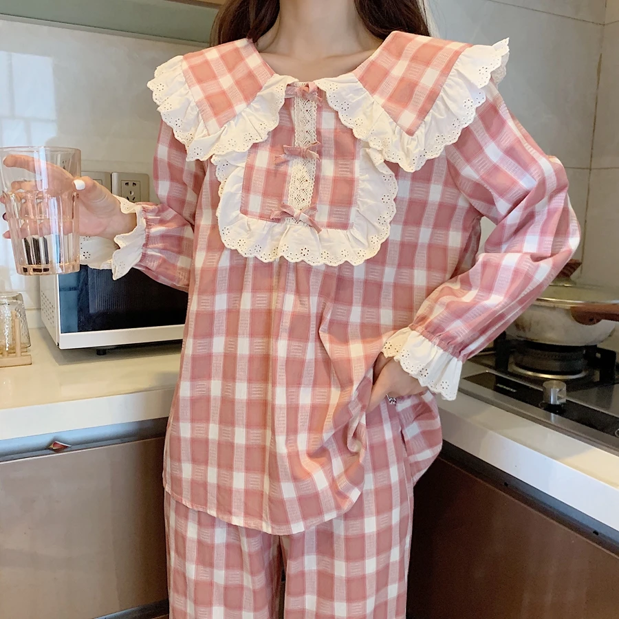 

CBAFU vintage plaid sleepwear women pajamas set lacework spring autumn home clothes long sleeve peter pan collar cute M648