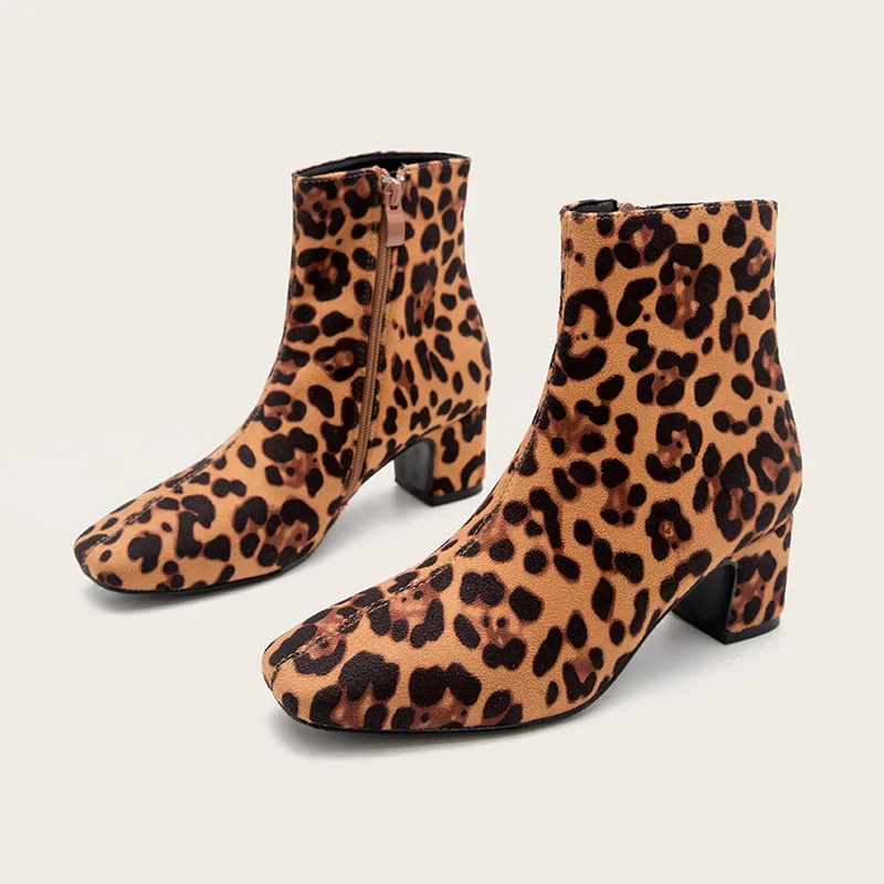 

Женские ботильоны на молнии, белые дизайнерские сапоги на платформе, на высоком каблуке, Осень-зима 2021