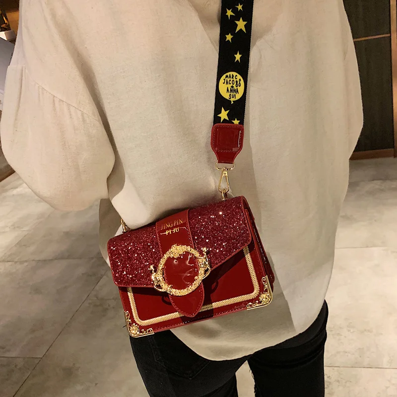 

small bag women's 2019 new high-grade Sequin wide shoulder strap small square bag foreign style versatile messenger bag