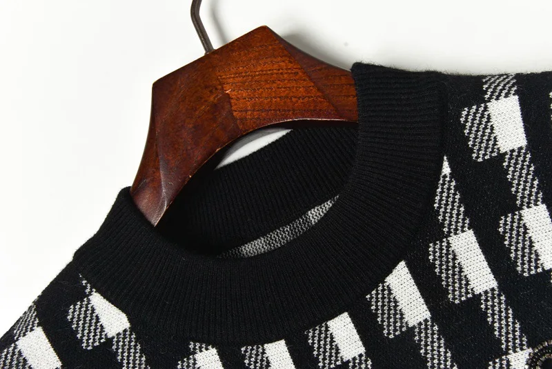 Женское винтажное платье-свитер в клетку плиссированное трикотажное