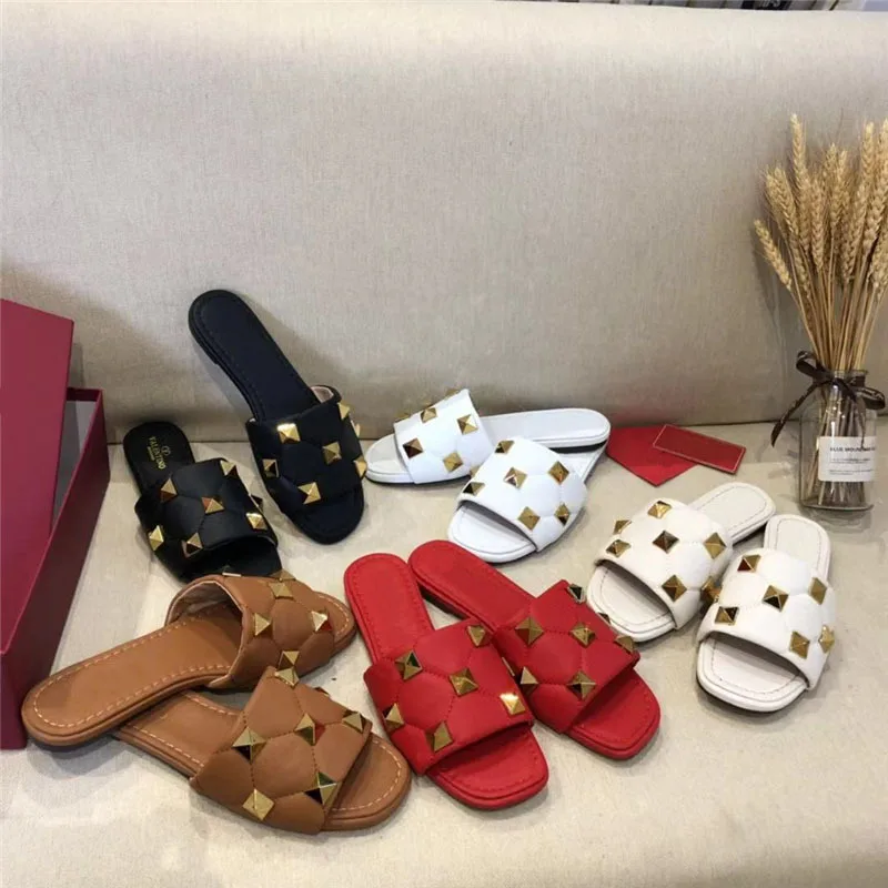 

LMZNH Summer High Quality Women Designer Shoes Leather Metal Decoration Comfortable Slip-On Women Slippers Outdoor Beach Sandals