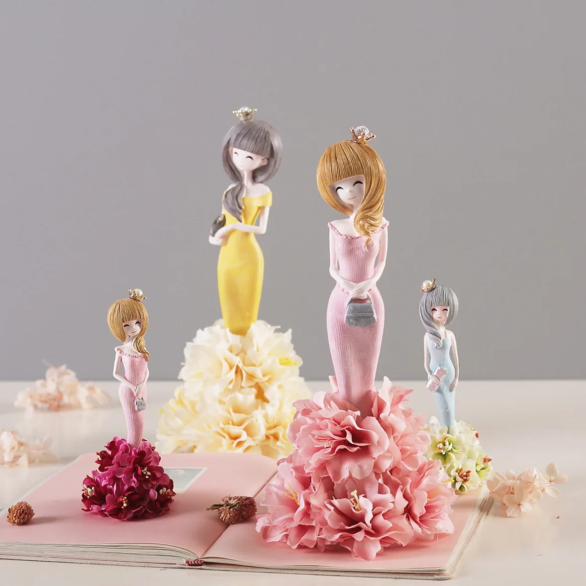 Dress Girls Mediterranean Princess Ornaments Home Desk Bookshelf Decoration Gifts Figurines Resin Crafts | Дом и сад