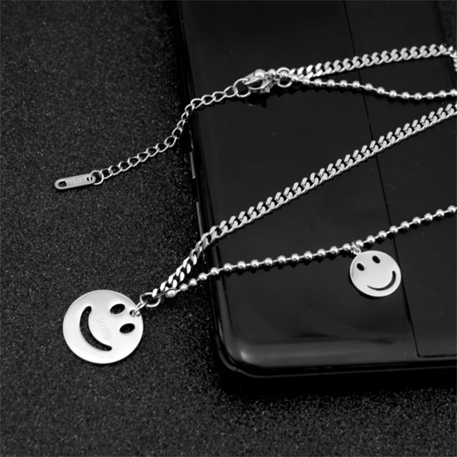

2021 nNew Fashion Classic Chain Neutral Smiley Necklace Asymmetric Clavicle Chain Stainless Steel birthday gift