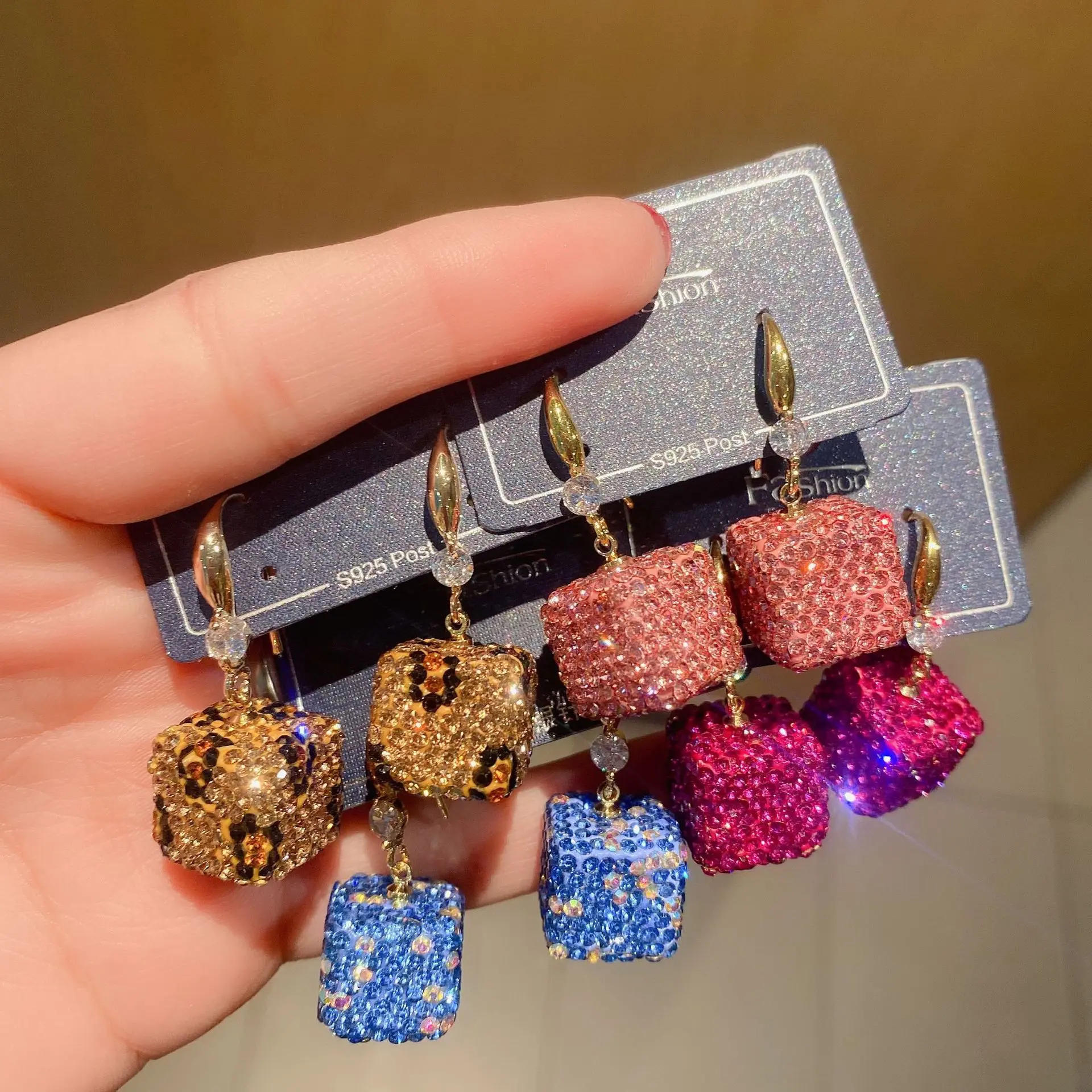 

New Style Geometric Rhinestone Drop Earrings for Women Big Sequins Dangle Earrings Party Jewelry Accessories