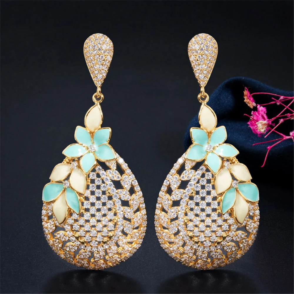 

Loredana Top Brand Zircon Earrings Renaissance Breath Ladies Earrings Hollow drop oil craft flower zircon jewelry earrings