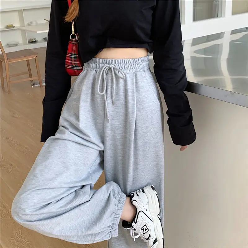 

HOUZHOU Gray Sweatpants For Women 2021 Autumn New Baggy Fashion Oversize Sports Pants Balck Trousers Female Joggers Streetwear