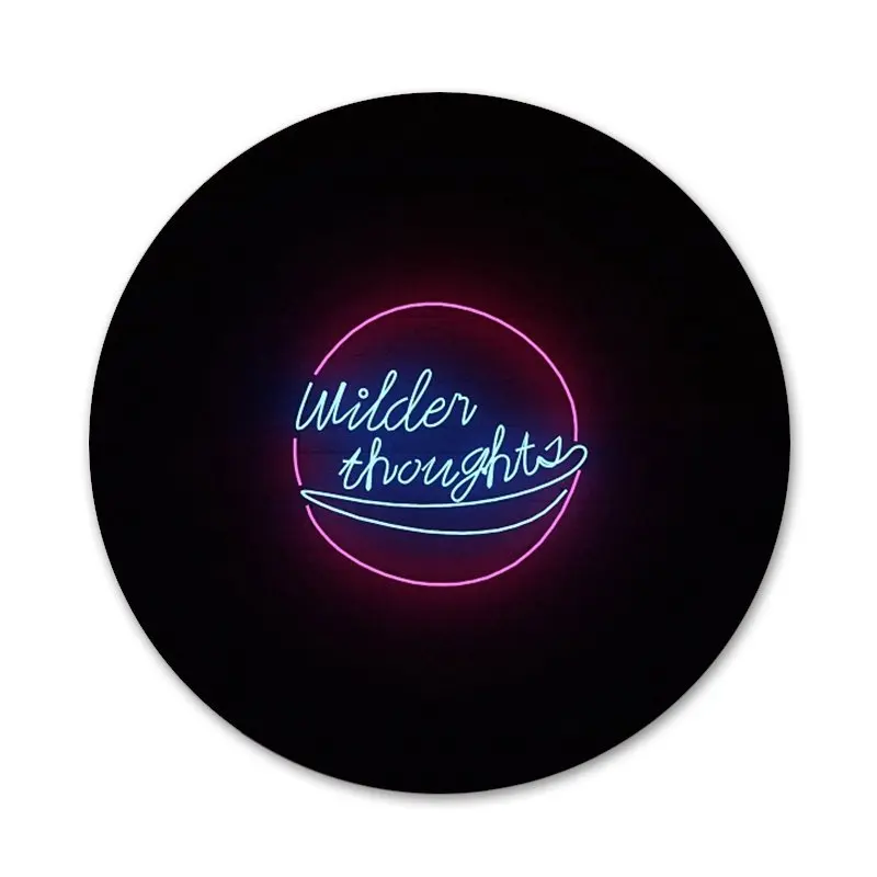 Фотофон 58 мм флуоресцентный Неон королева сердце роза Значки Металлические для