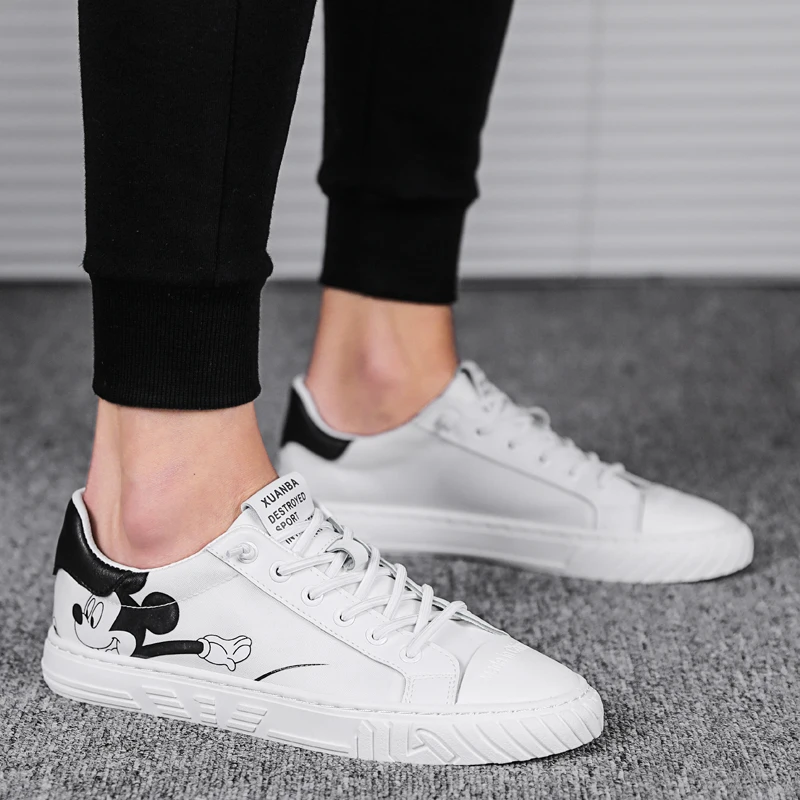 

Sneakers Men Waterproof High Top Quality Men Shoes Non-Slip Solid Rubber Men Shoes Lace Up Footwear Zapatillas Plataforma Summer